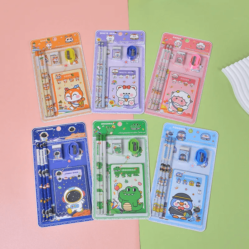 White Bear character-themed stationery set.
