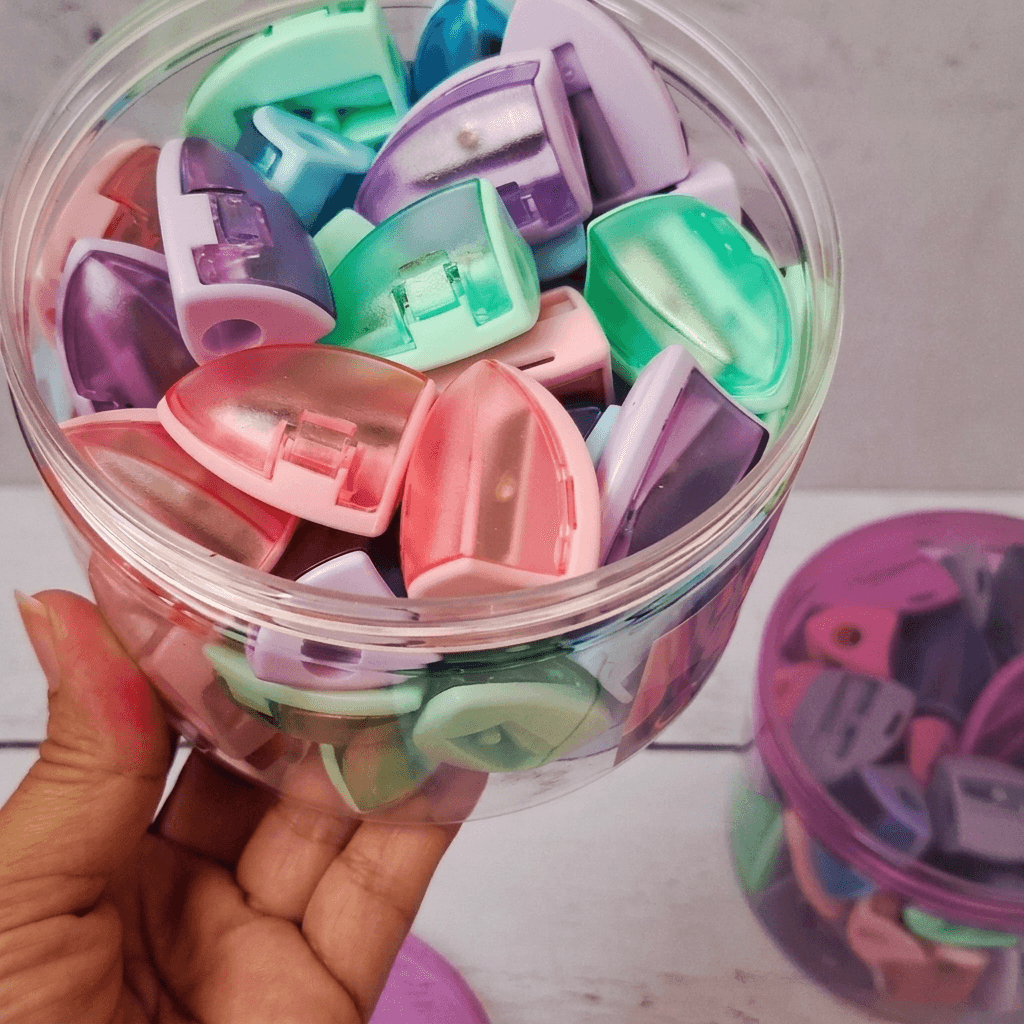 Single-hole manual pencil sharpeners - 24pcs